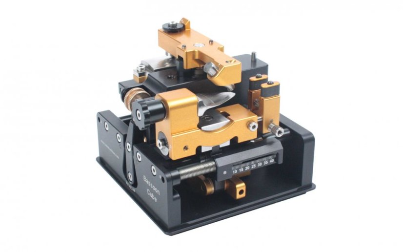 Výřezová hoblice "Bassoon Cube"