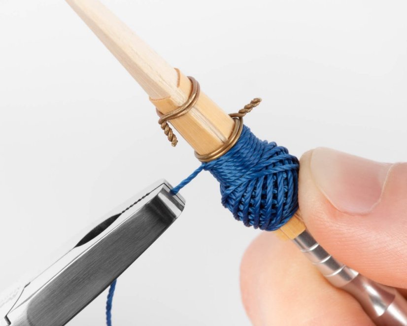 Kleště pro fagotové strojky